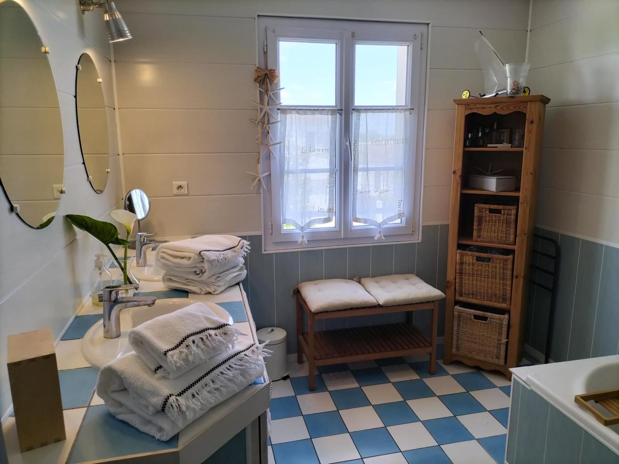 Lucia Al Mare - Chambre D'Hotes ชาแตเลยง-ปลาจ ภายนอก รูปภาพ